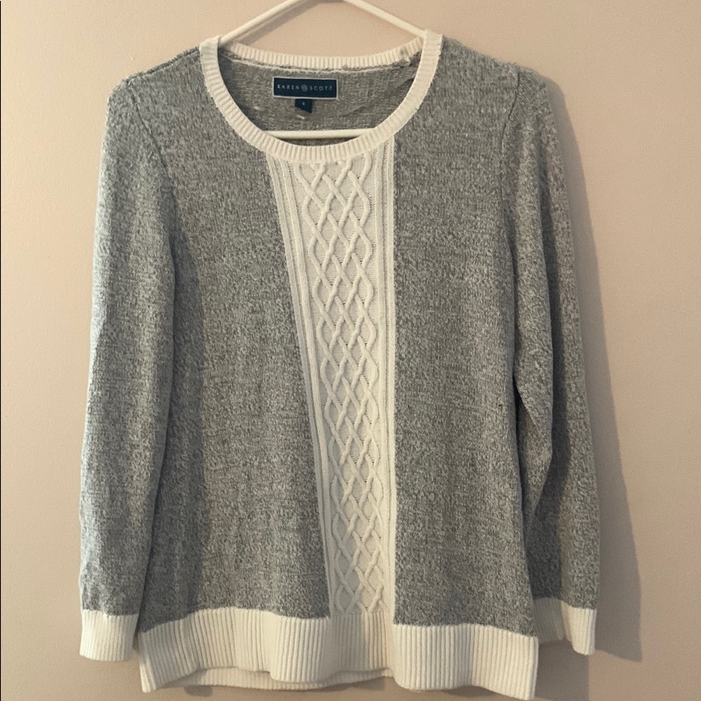 Karen Scott - Women’s Gray & White Cable Knit Sweater - Size Small
